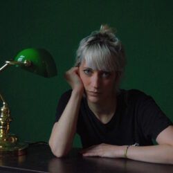 Lesereihe „LindenLiest“ mit Laura M. Neunast