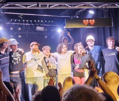 Remi.fr mit Band