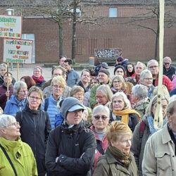 Solidaritätskundgebung Davenstedter Markt