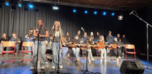 Sängerinnen aus einer Musikklasse des 6ten Jahrgangs