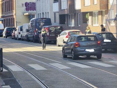 Polizeikontrolle Davenstedter Straße