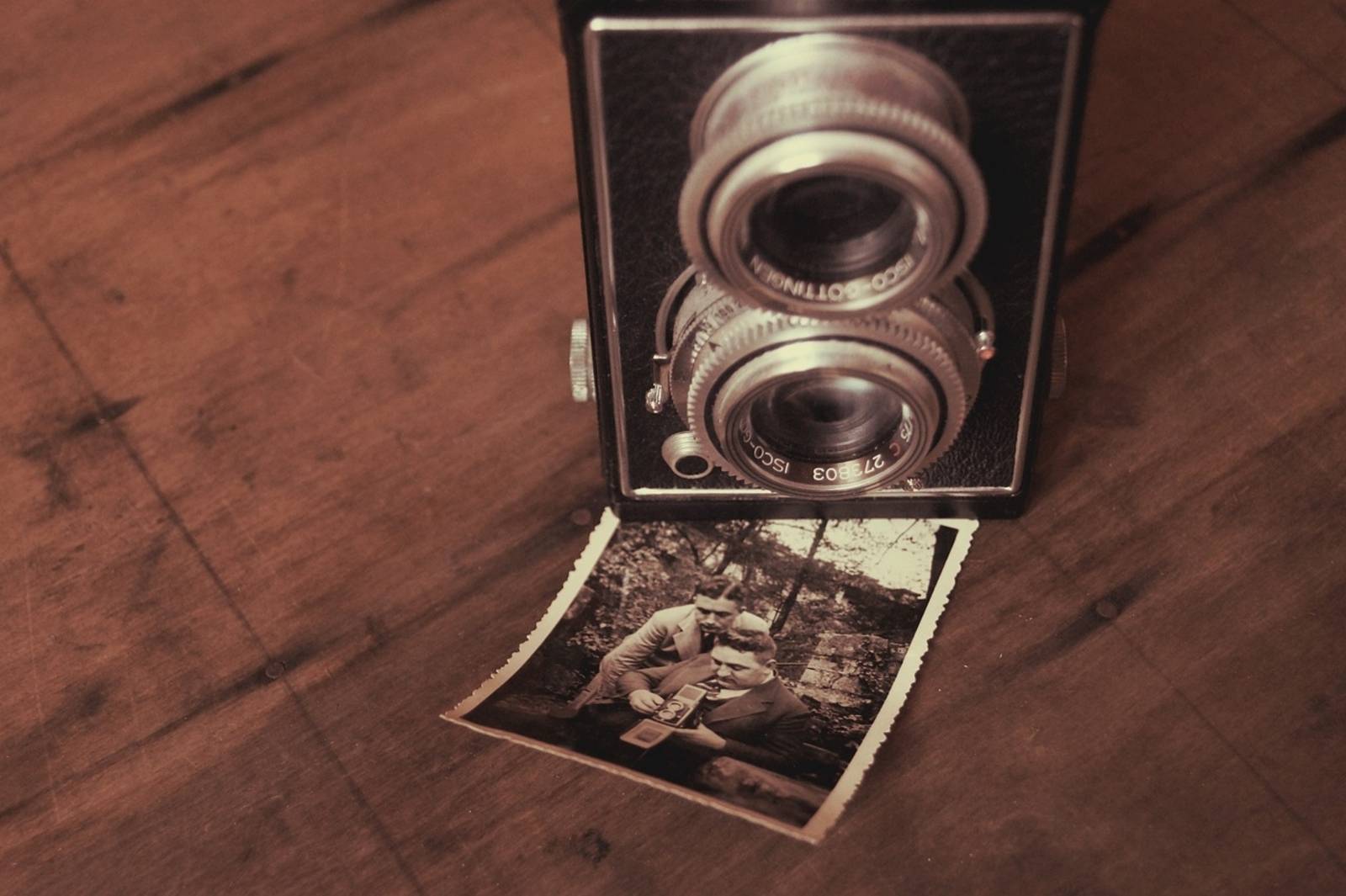 OFFENE DUNKELKAMMER - Fotografie für Einsteiger*innen & „alte Hasen“