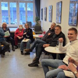 Teilnehmende beim dritten Kommunalwahlforum für Linden-Süd