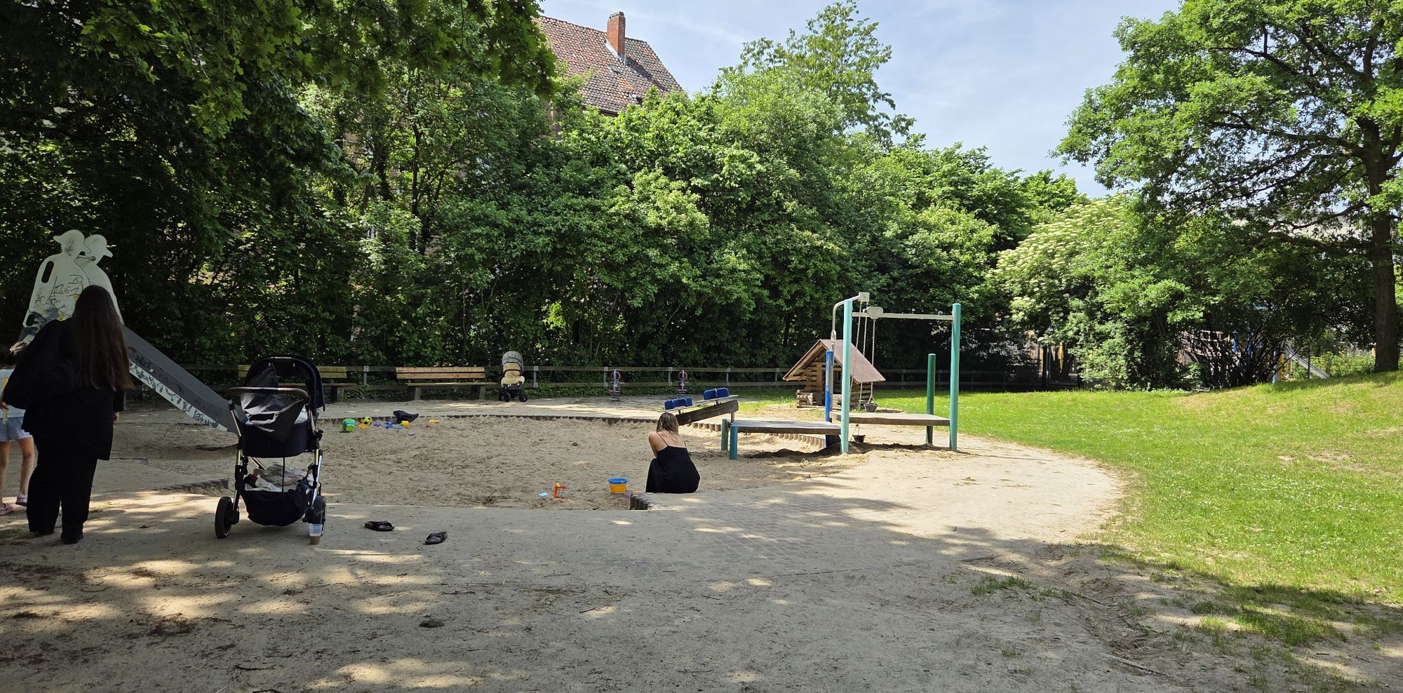 Spielplatz Stärkestraße wird auch an Wochenenden besucht.