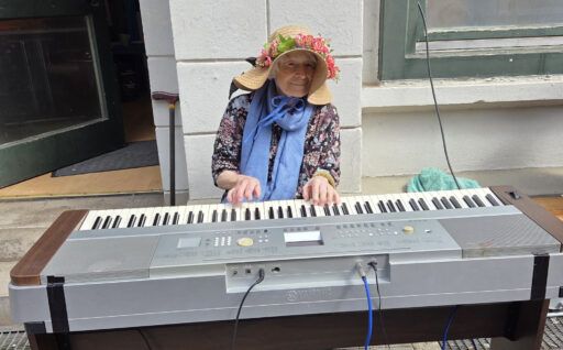 Theaterpädagogin Dagmar Thole vom Netzwerk Lebenskunst