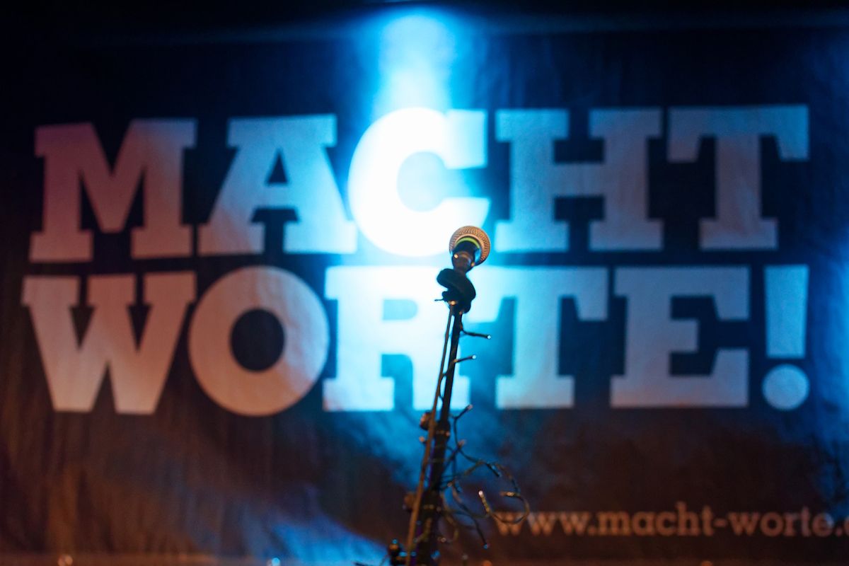 Macht Worte! Open Air- Poetry Slam auf dem Fährmannsfest