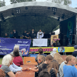 Kirche beim Fährmannsfest präsent