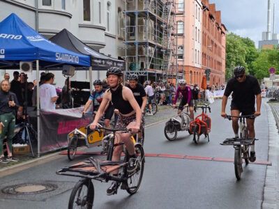 Hannover Crit Lastenräder starten