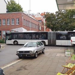 700er Bus in der Elisenstraße